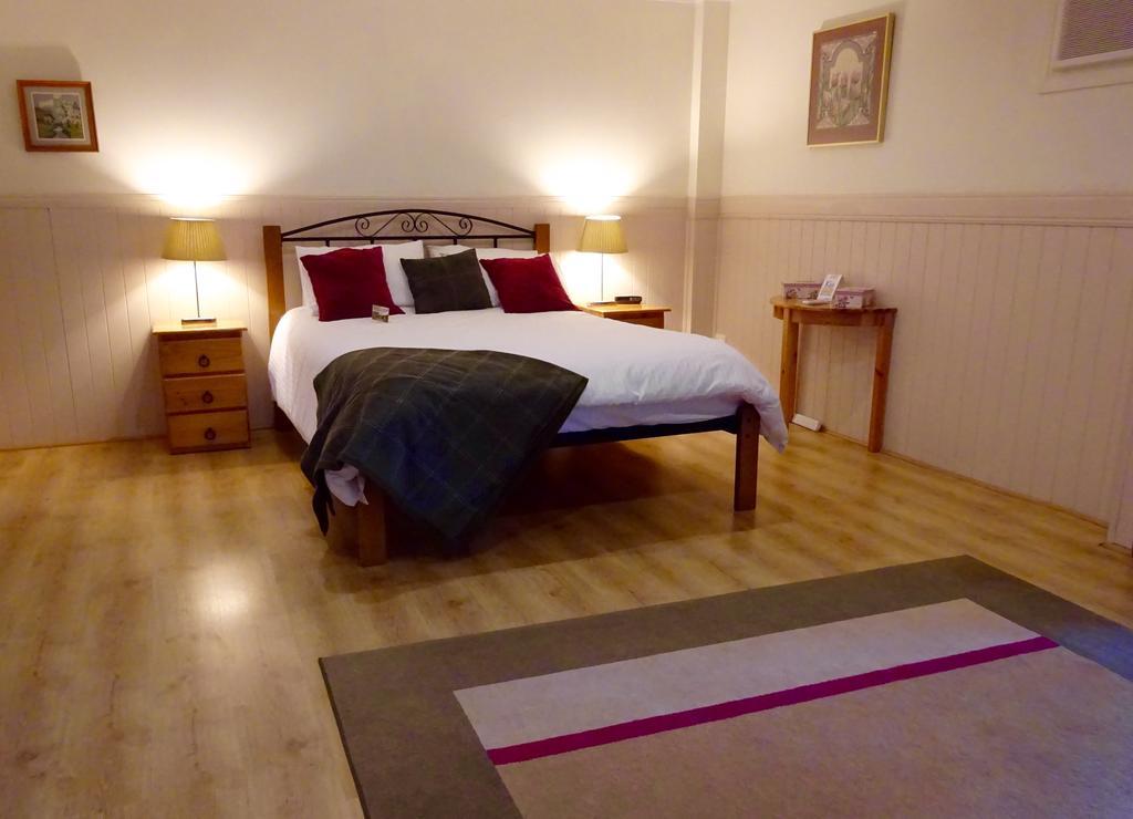 Lagoon Pocket Bed & Breakfast ภายนอก รูปภาพ
